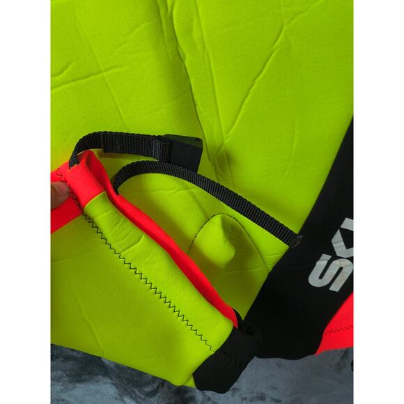 Ski Warm 'Wetsuits of Champions' Top - Size Large - Picture 3 of 9